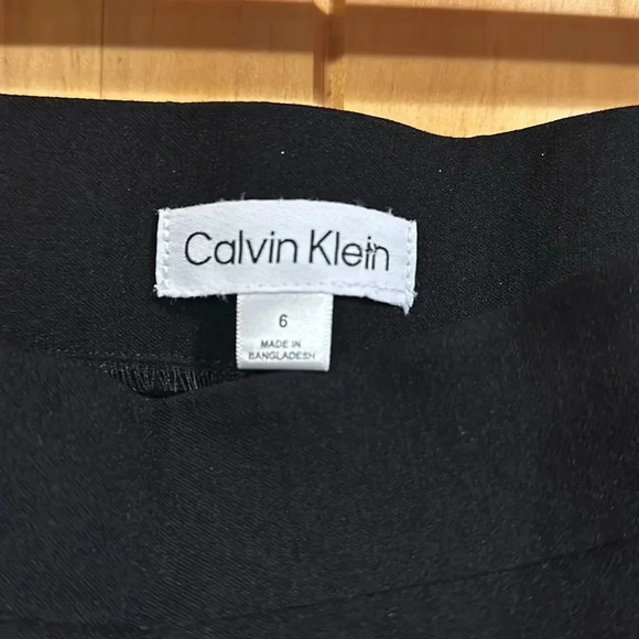 CK Calvin Klein black dress pants, size 6, stretchy, elastic waist - Picture 5 of 6